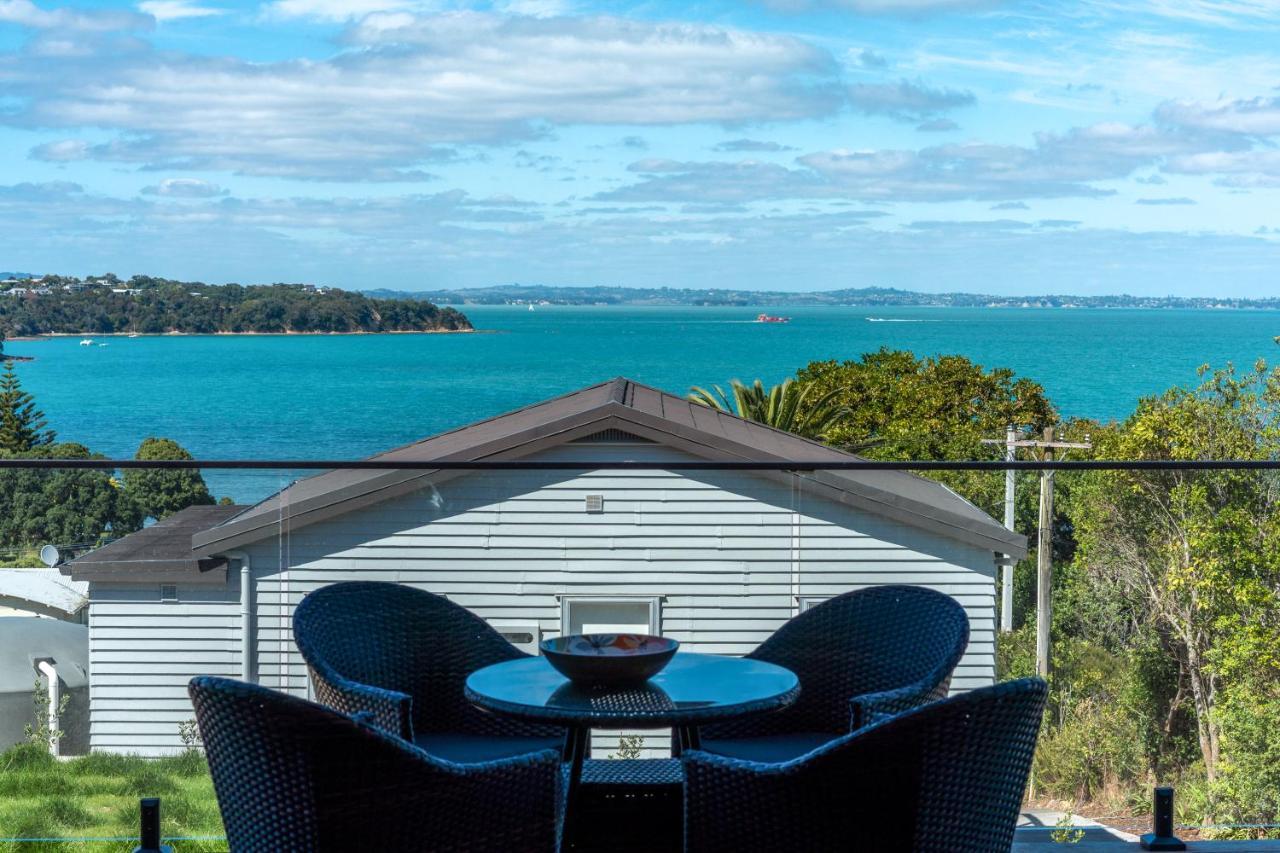 Luna Cottage. Stunning ocean views on Waiheke Oneroa Exteriör bild