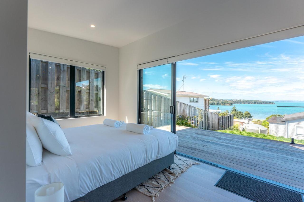 Luna Cottage. Stunning ocean views on Waiheke Oneroa Exteriör bild